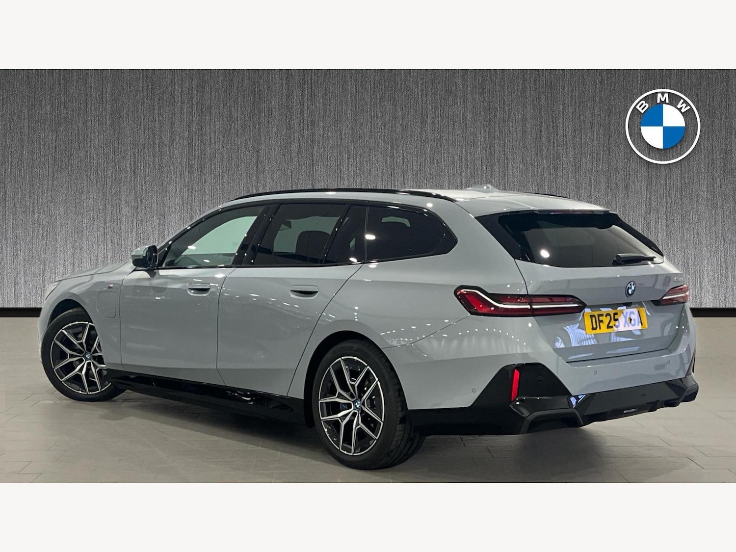 Used BMW 5 Series 2025 for sale - 77203587: Photo 2