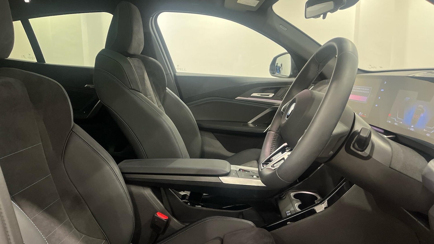 Used BMW iX2 2025 for sale - 76760433: Photo 11