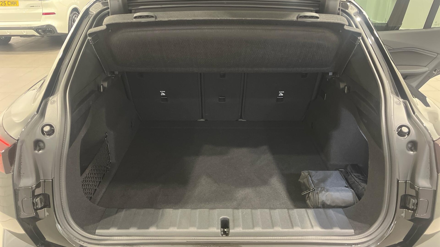 Used BMW iX2 2025 for sale - 76760433: Photo 13