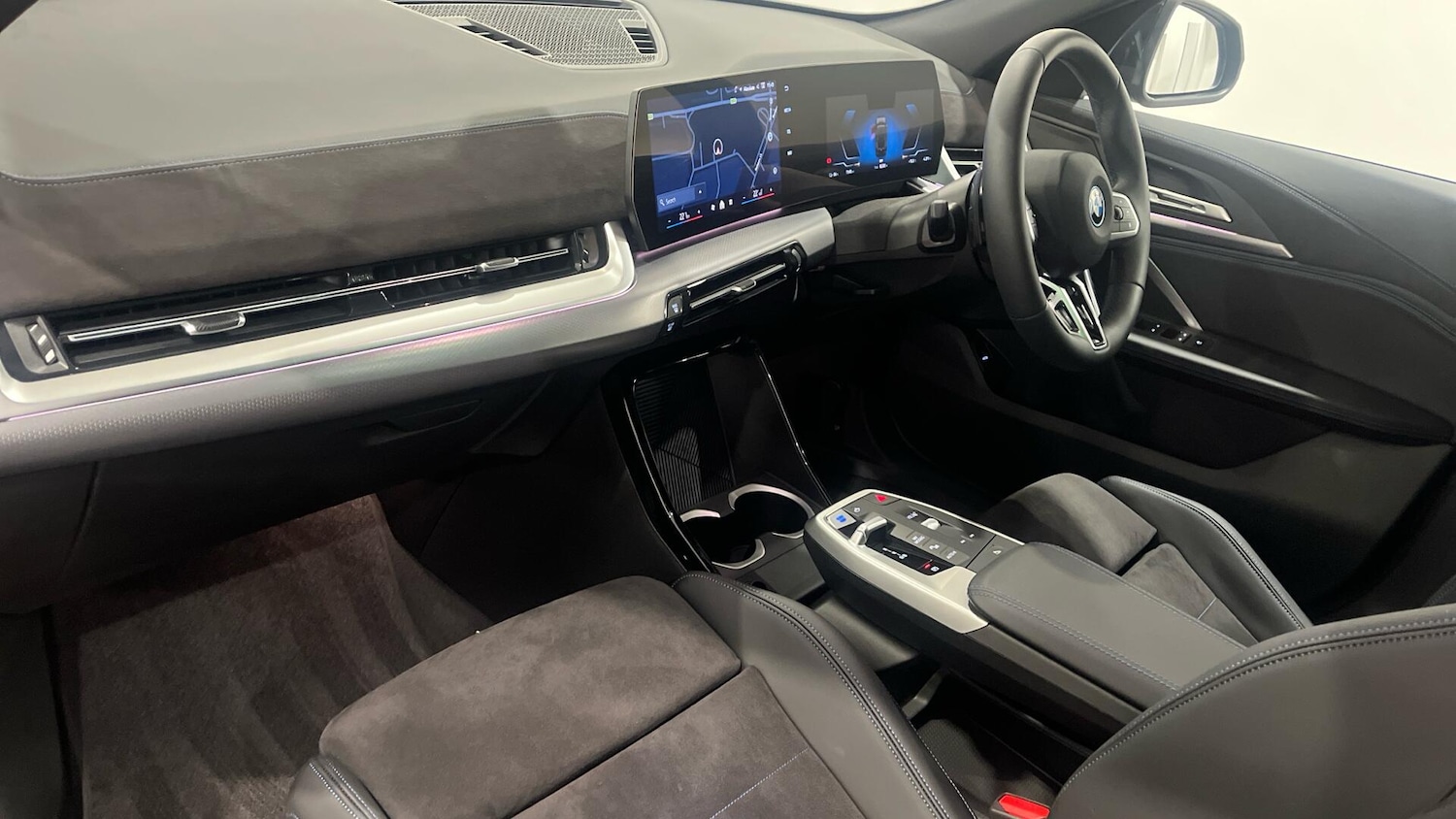 Used BMW iX2 2025 for sale - 76760433: Photo 7