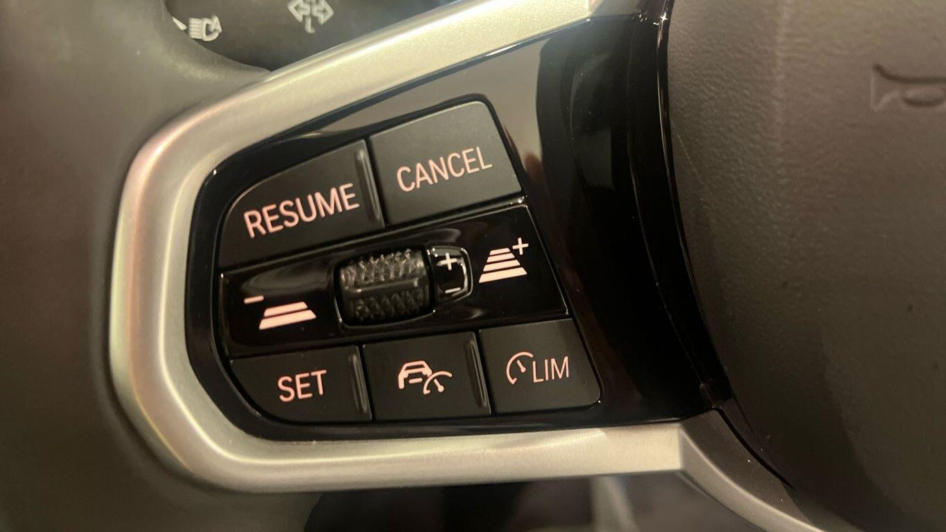 Used BMW i4 2025 for sale - 76760265: Photo 17