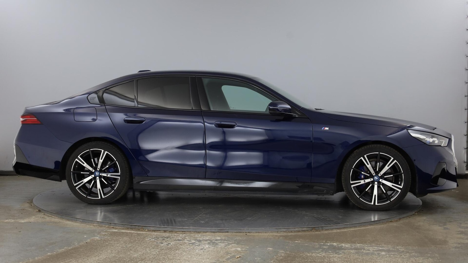 Used BMW 5 Series 2024 for sale - 76936423: Photo 3