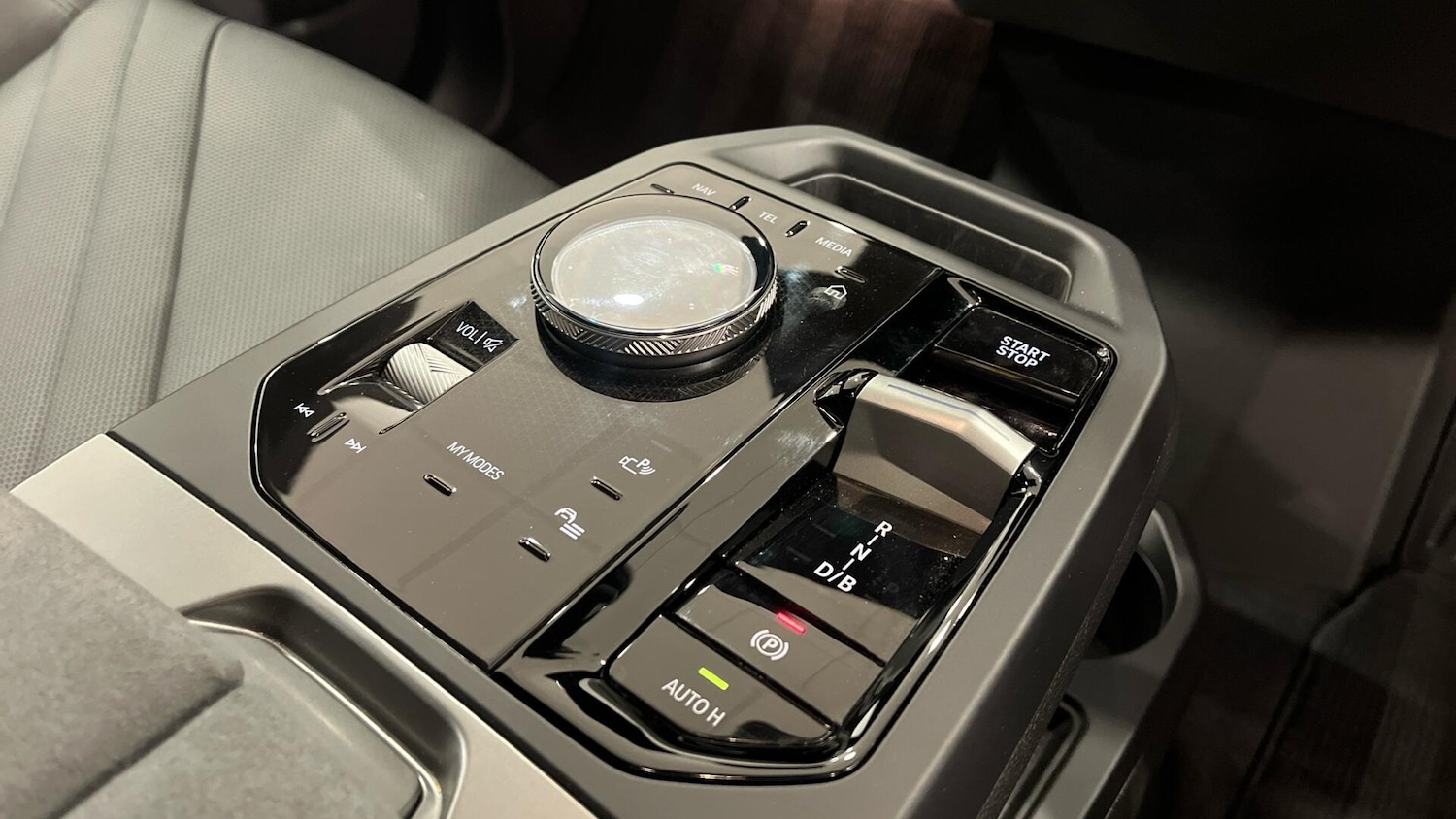 Used BMW iX 2025 for sale - 78170863: Photo 10