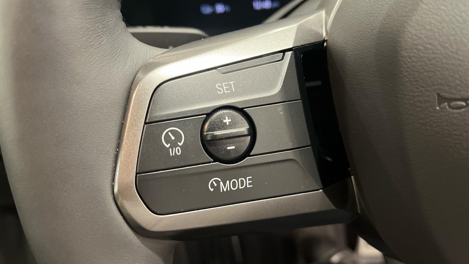 Used BMW iX 2025 for sale - 78170863: Photo 17