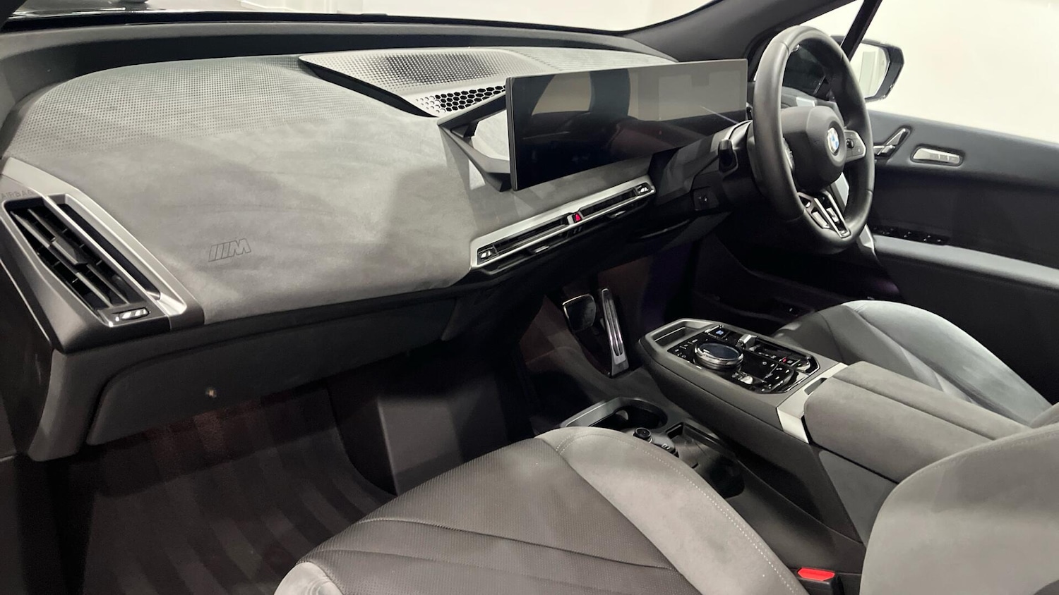 Used BMW iX 2025 for sale - 78170863: Photo 7