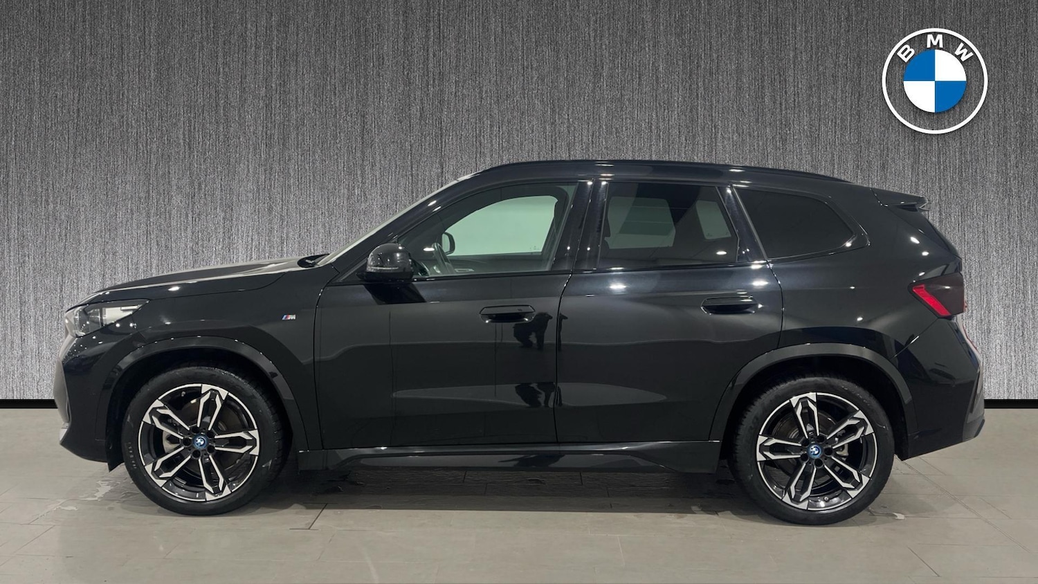 Used BMW iX1 2023 for sale - 77305546: Photo 3