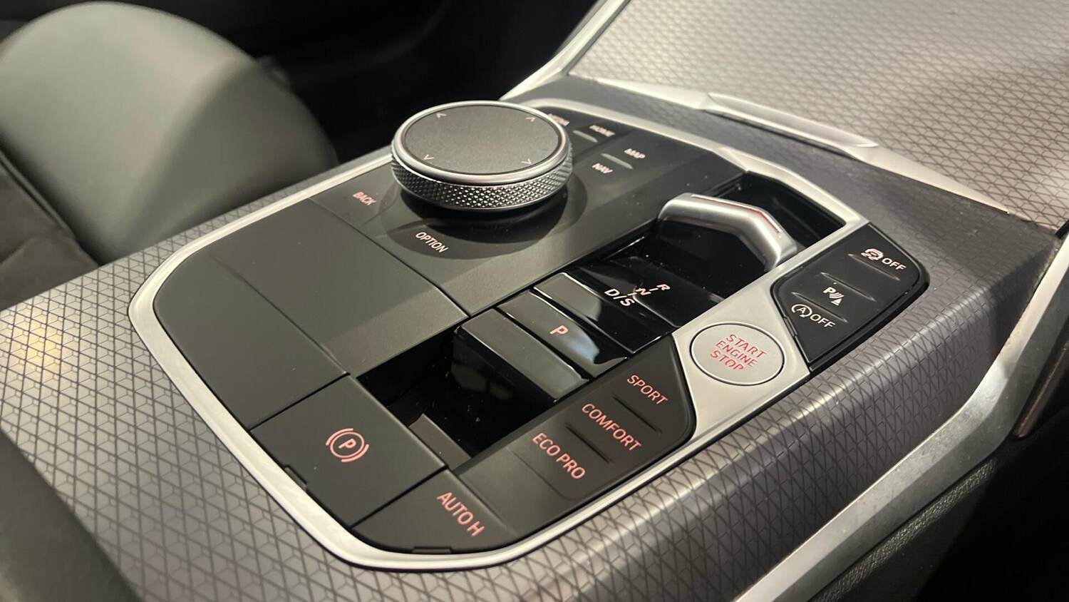 Used BMW 3 Series 2024 for sale - 77839504: Photo 10