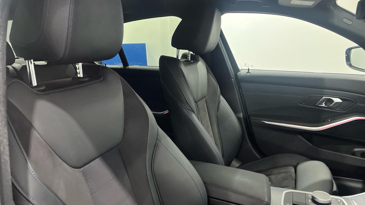 Used BMW 3 Series 2024 for sale - 77839504: Photo 19