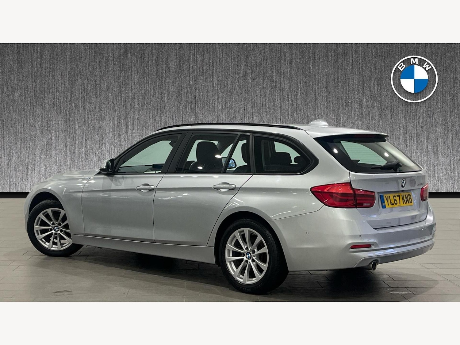 Used BMW 3 Series 2018 for sale - 77029190: Photo 2