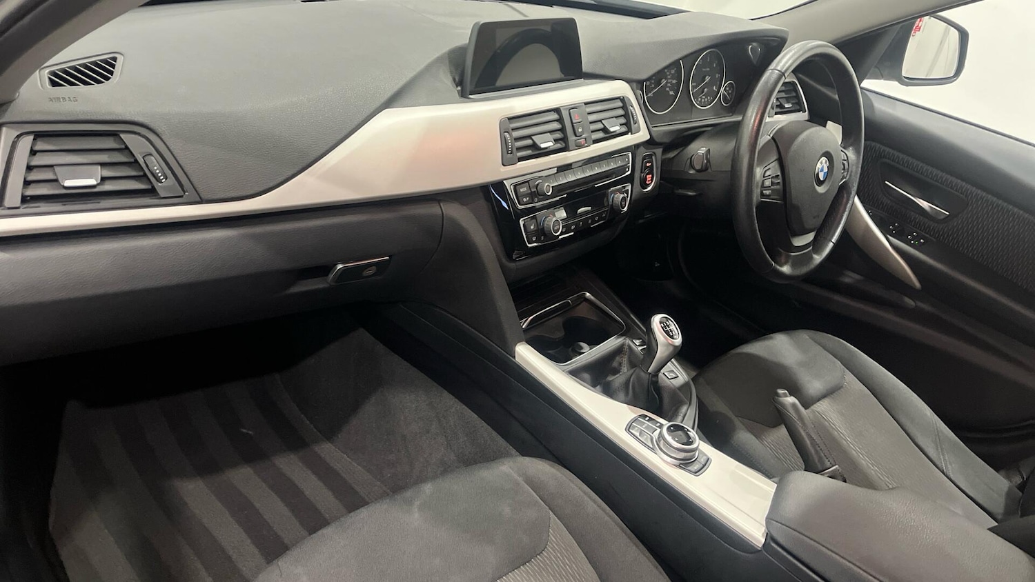 Used BMW 3 Series 2018 for sale - 77029190: Photo 7