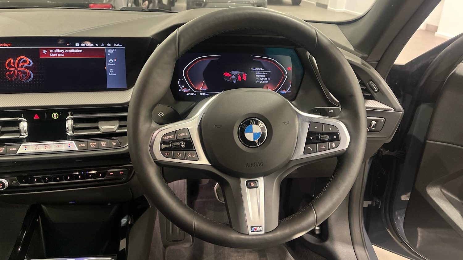 Used BMW 2 Series 2024 for sale - 77029930: Photo 5