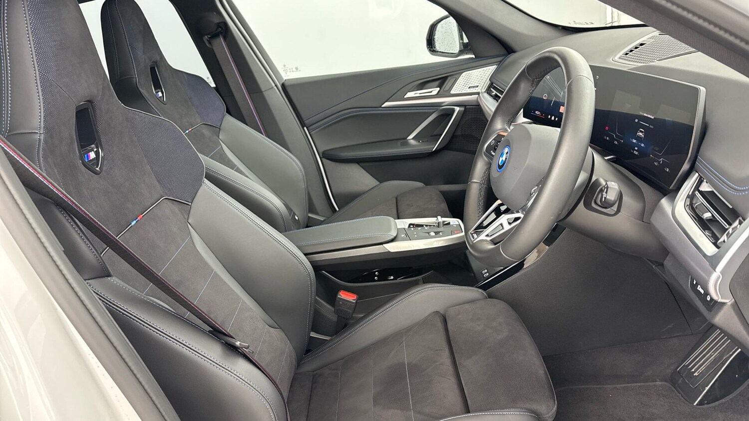 Used BMW iX1 2025 for sale - 77015233: Photo 11