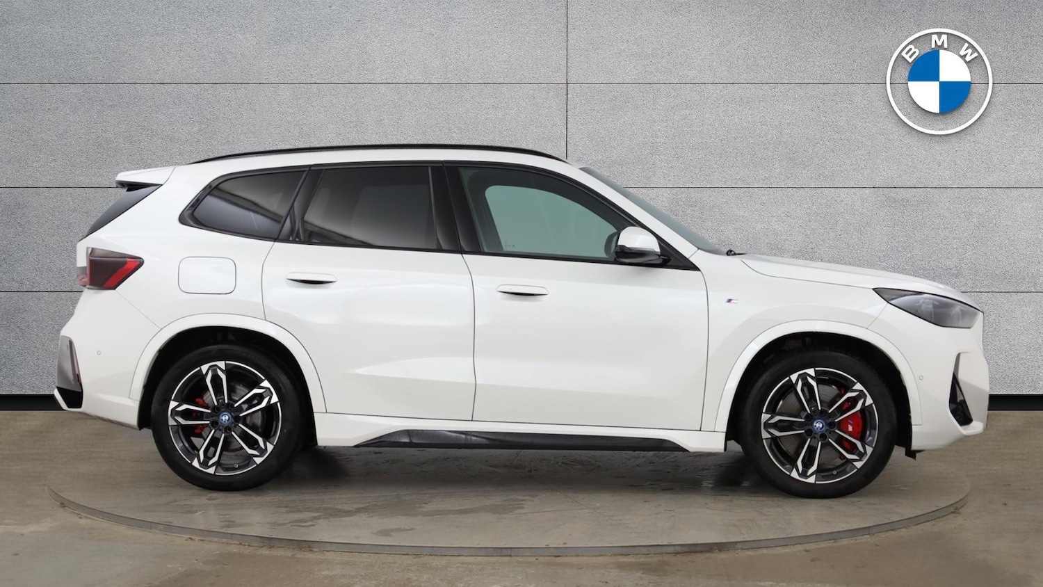 Used BMW iX1 2025 for sale - 77015233: Photo 3