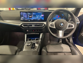 Used BMW 3 Series 2023 for sale - 78101338: Photo