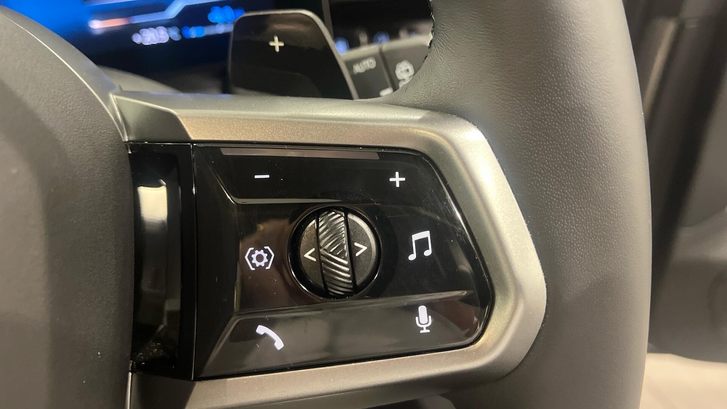 Used BMW 5 Series 2025 for sale - 76760206: Photo 18