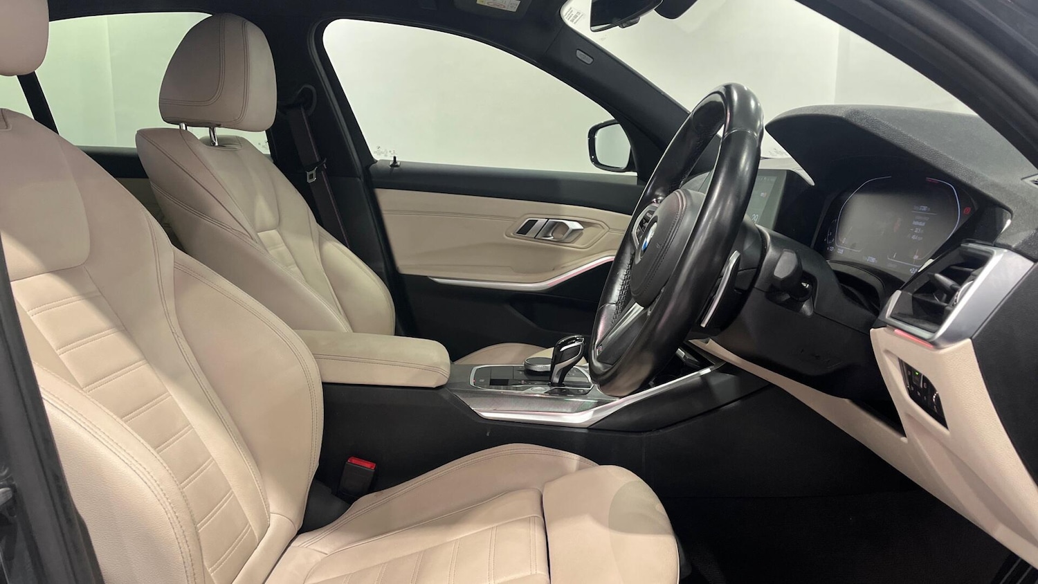 Used BMW 3 Series 2020 for sale - 76760446: Photo 11