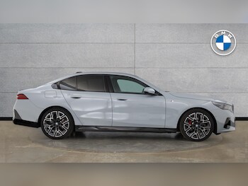 Used BMW 5 Series 2024 for sale - 76801425: Photo