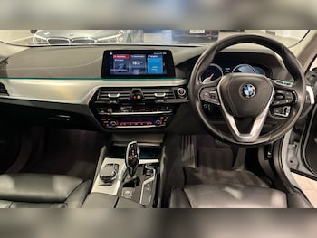 Used BMW 5 Series 2017 for sale - 77573842: Photo