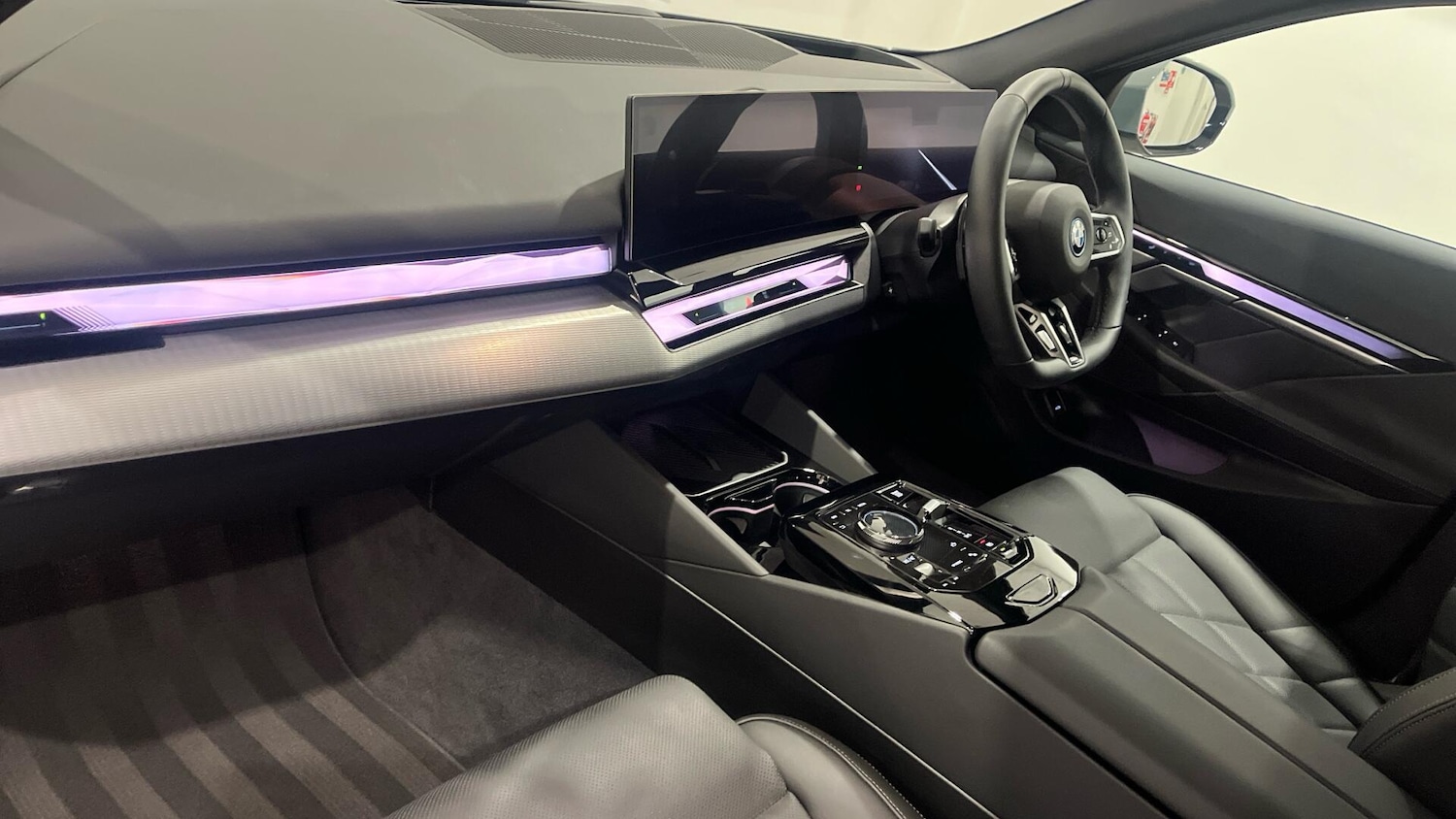 Used BMW 5 Series 2025 for sale - 78020380: Photo 7