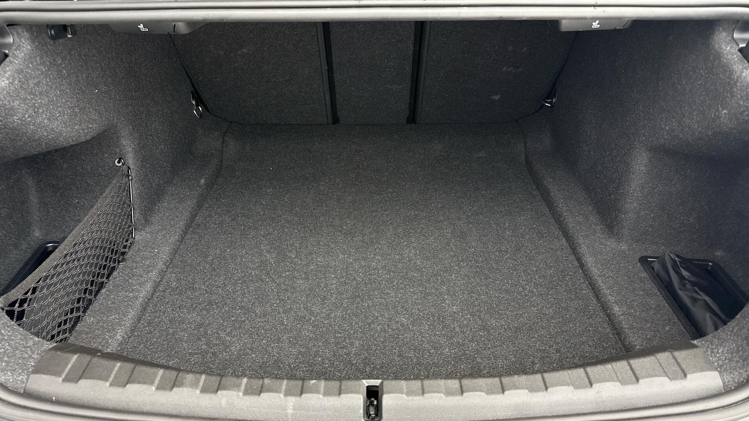 Used BMW 3 Series 2025 for sale - 77559328: Photo 13