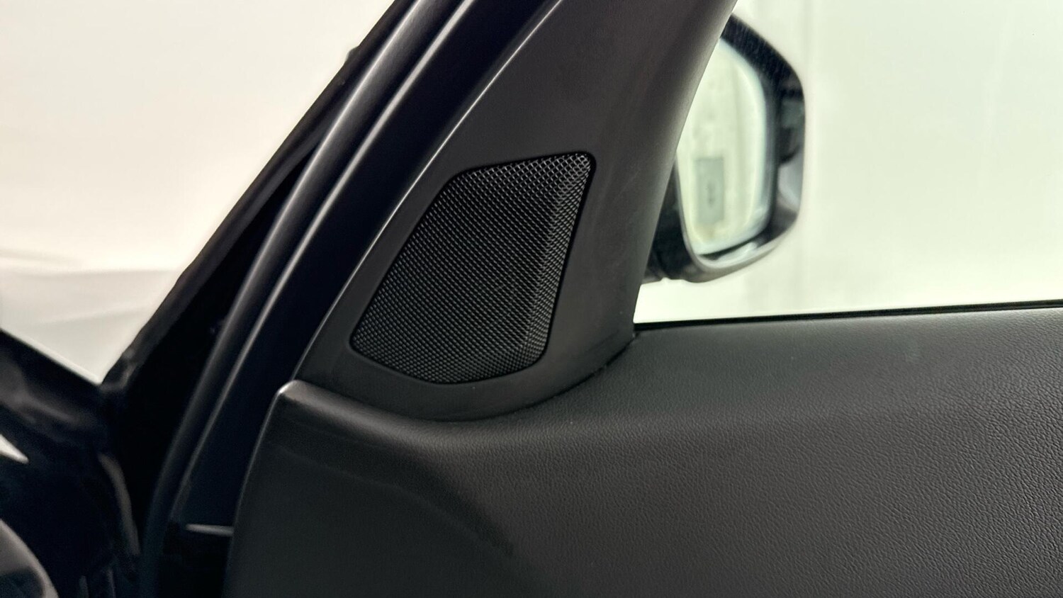 Used BMW 3 Series 2025 for sale - 77839150: Photo 20