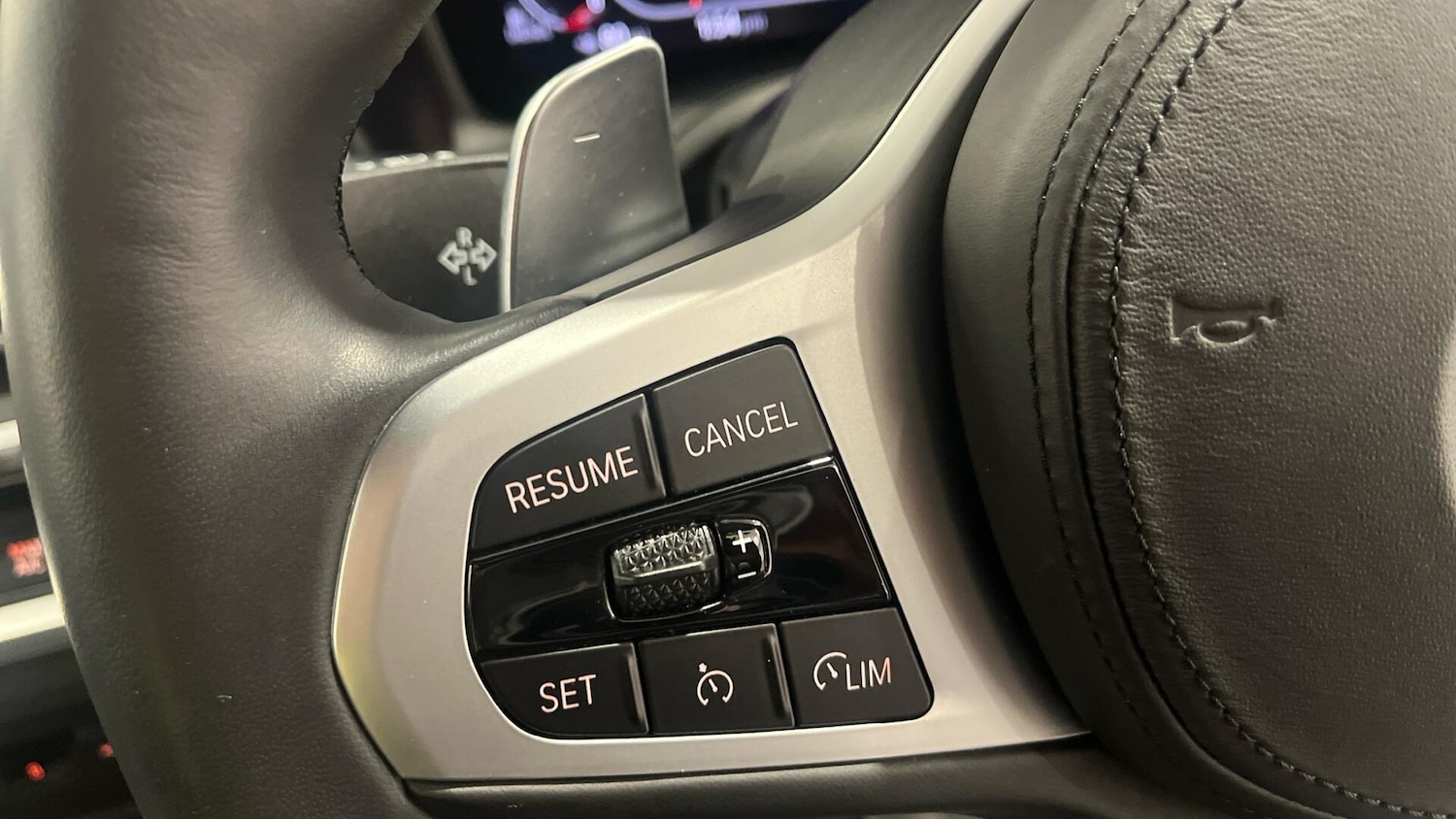 Used BMW 3 Series 2019 for sale - 77131637: Photo 17