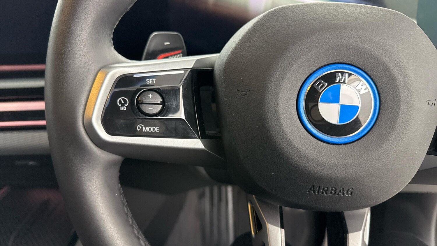 Used BMW 5 Series 2025 for sale - 77412142: Photo 17