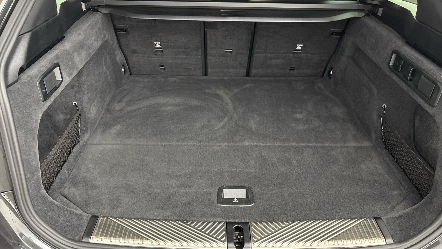 Used BMW 5 Series 2025 for sale - 76760324: Photo 13