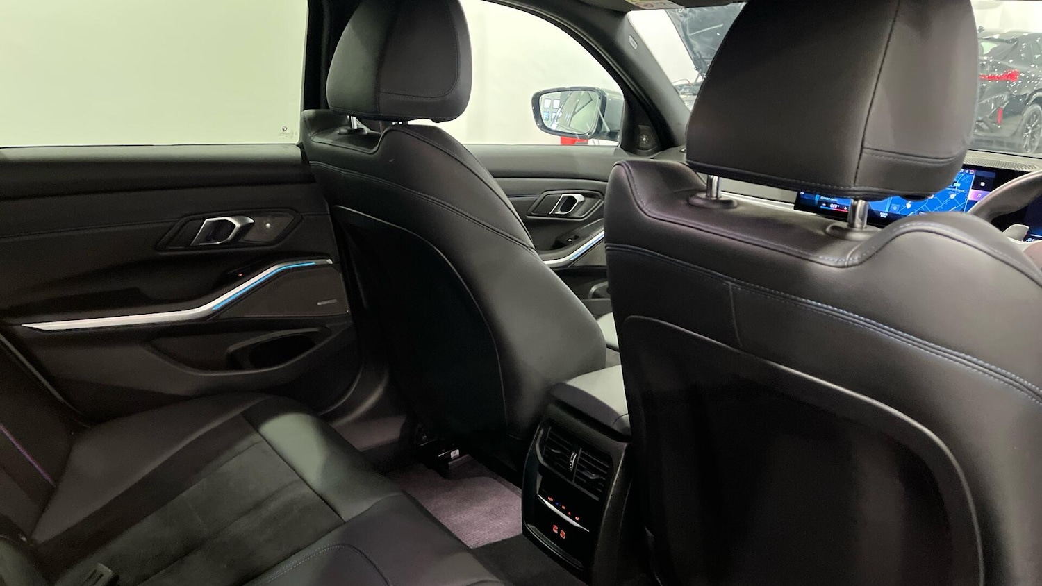 Used BMW 3 Series 2024 for sale - 77559164: Photo 12