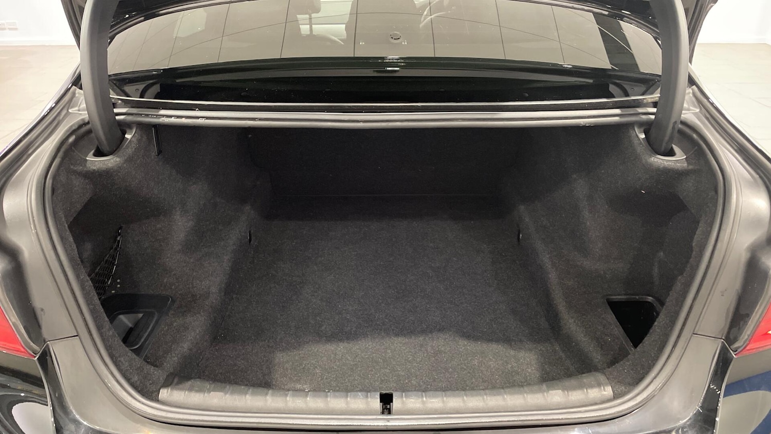 Used BMW 5 Series 2019 for sale - 76839572: Photo 13