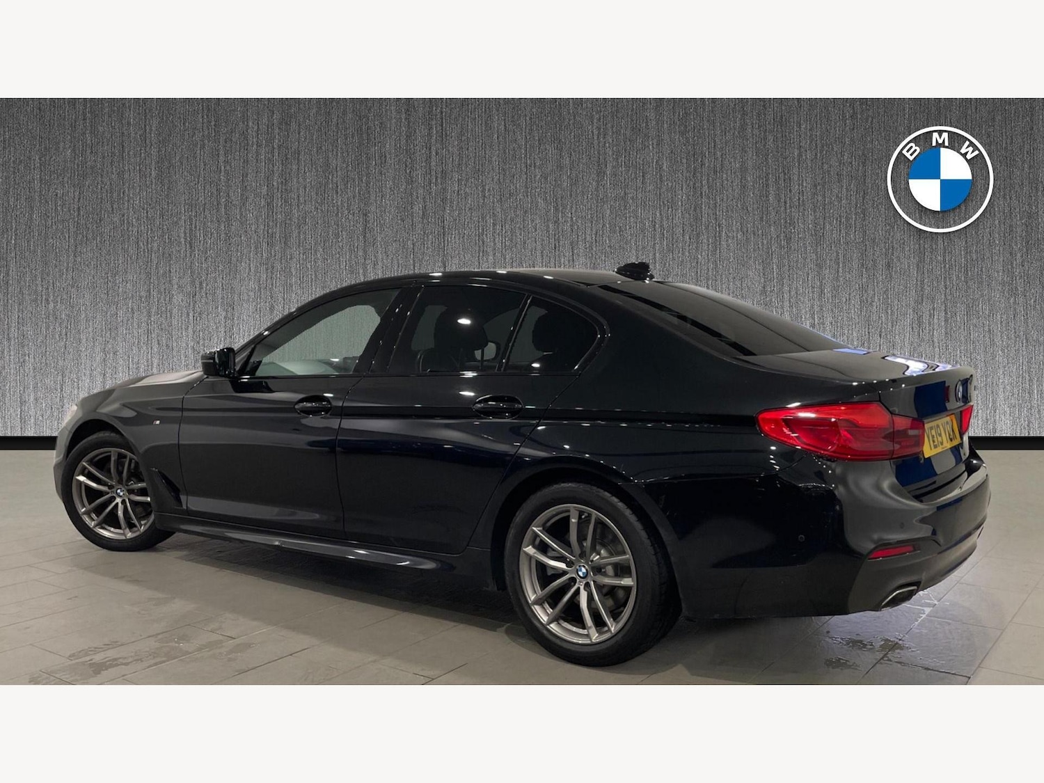 Used BMW 5 Series 2019 for sale - 76839572: Photo 2