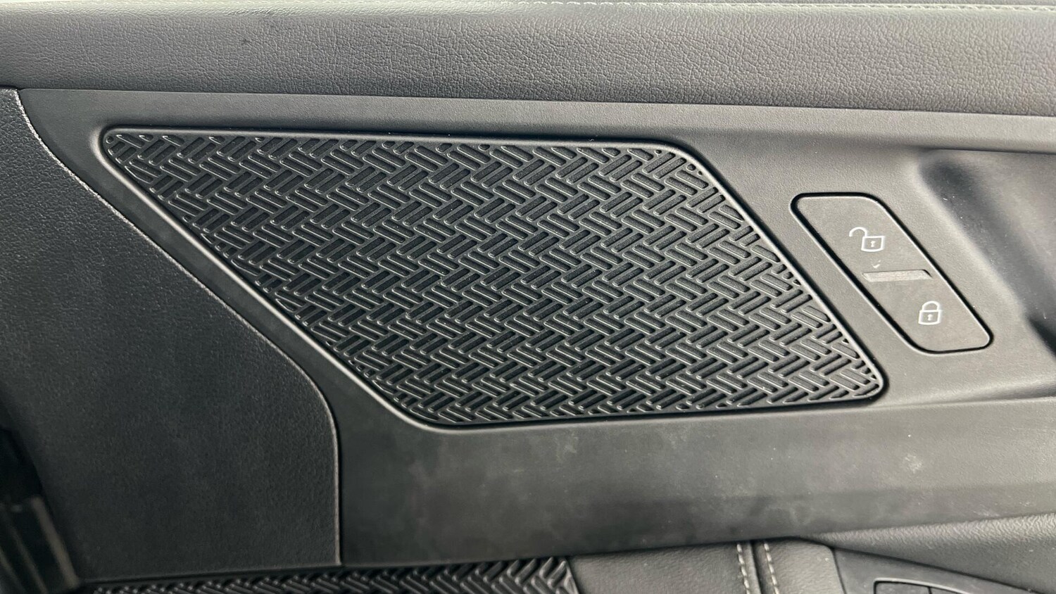 Used BMW 2 Series 2025 for sale - 77320320: Photo 20