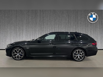 Used BMW 5 Series 2023 for sale - 77467912: Photo