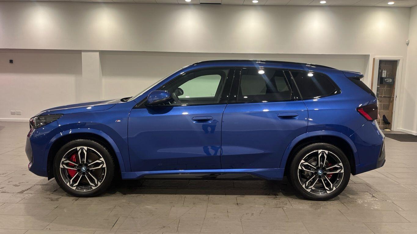 Used BMW iX1 2025 for sale - 76760355: Photo 2