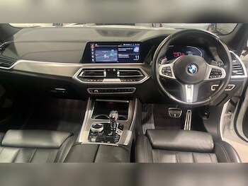 Used BMW X5 2022 for sale - 77586629: Photo