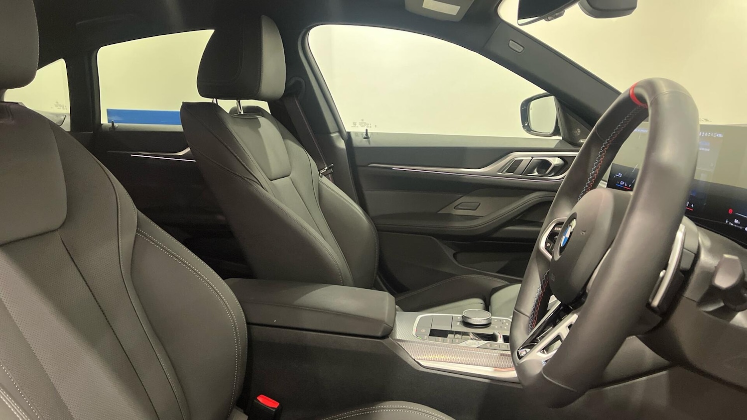 Used BMW 4 Series 2025 for sale - 77940070: Photo 11