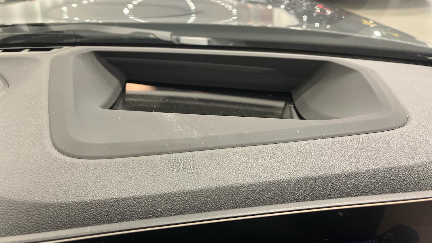 Used BMW 4 Series 2025 for sale - 77940070: Photo 19