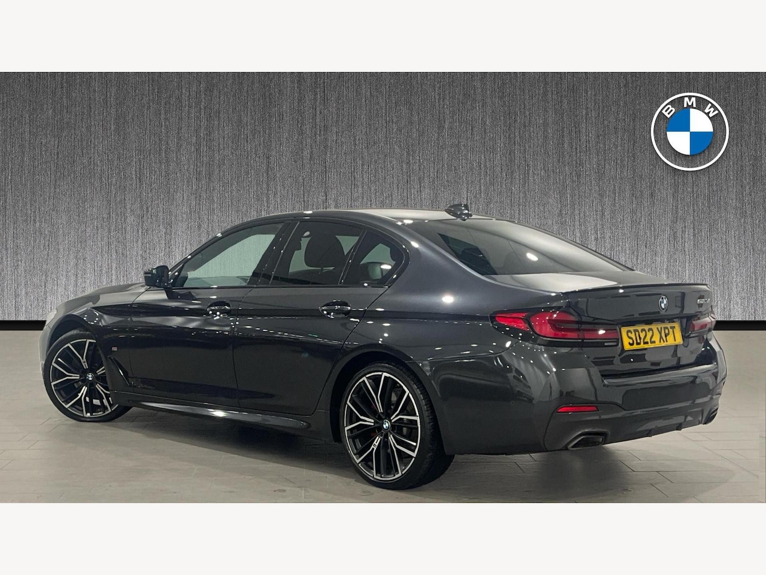 Used BMW 5 Series 2022 for sale - 76760386: Photo 2