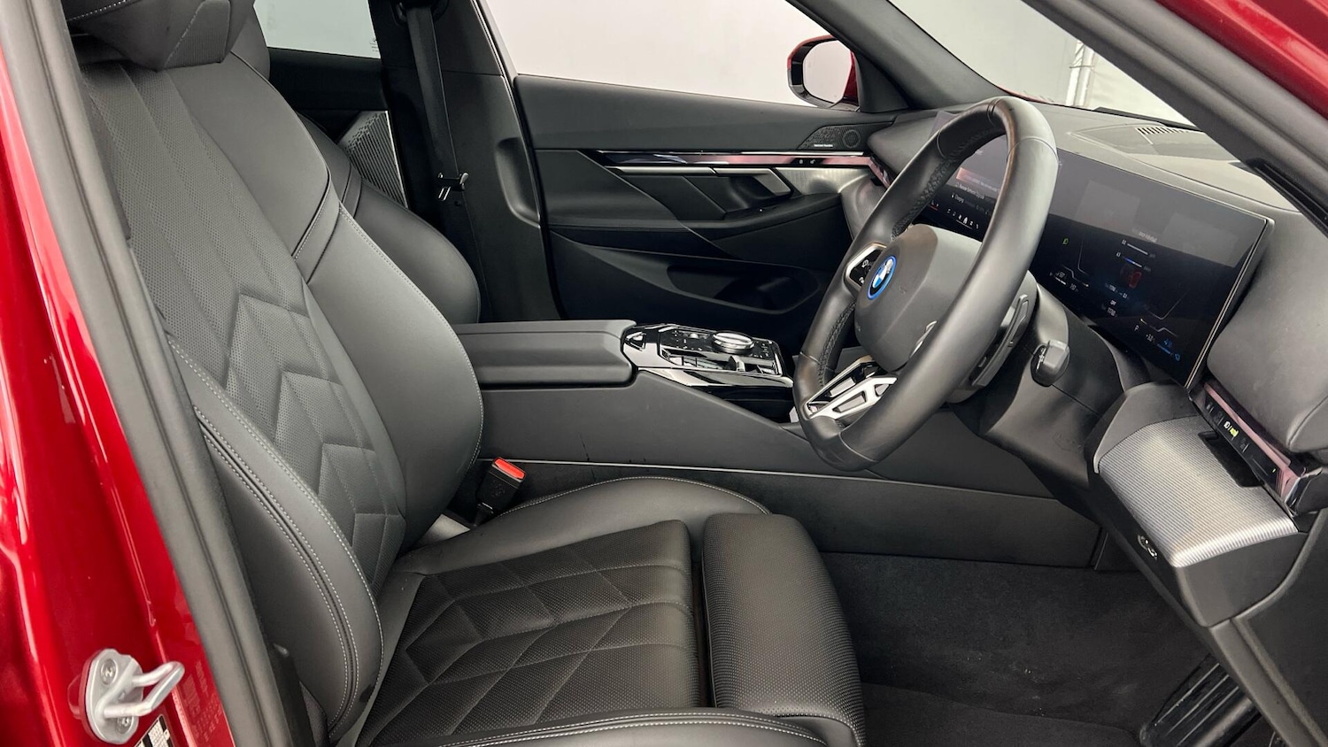 Used BMW 5 Series 2025 for sale - 77411580: Photo 11