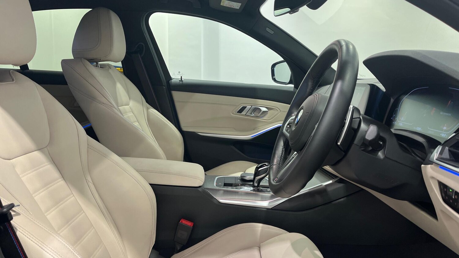 Used BMW 3 Series 2022 for sale - 77278762: Photo 11