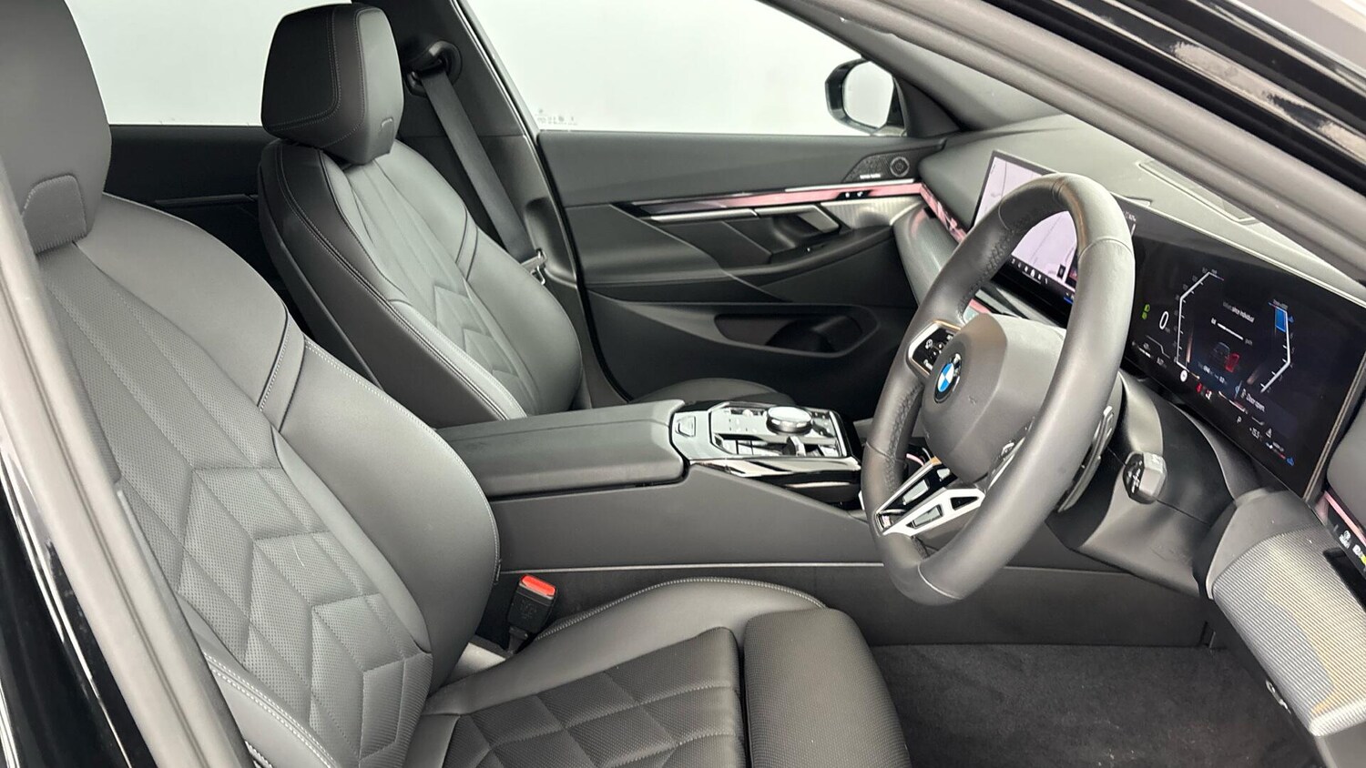 Used BMW 5 Series 2025 for sale - 76765451: Photo 11