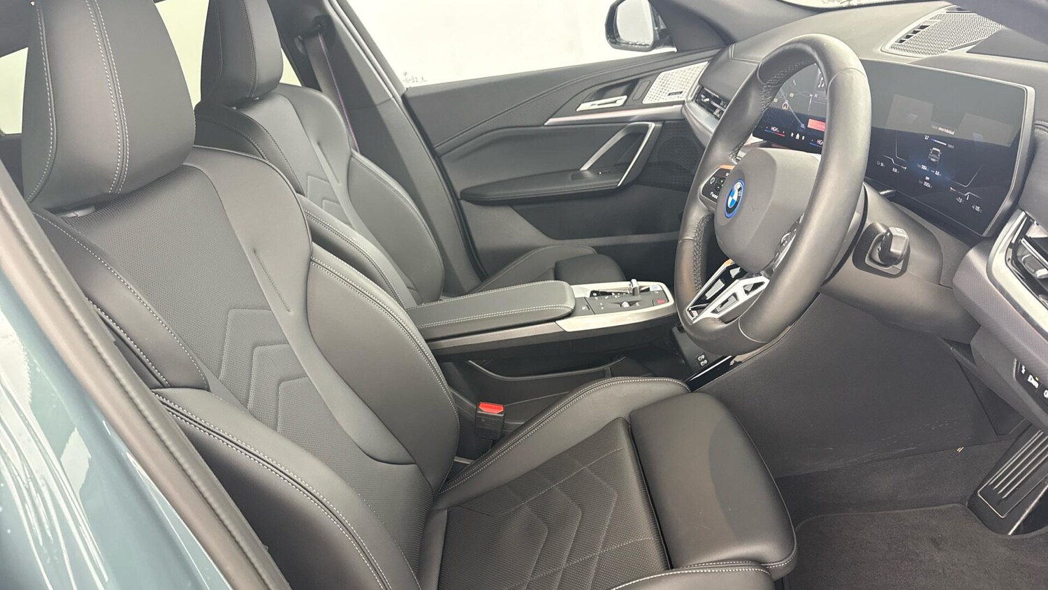 Used BMW iX2 2025 for sale - 78147832: Photo 11