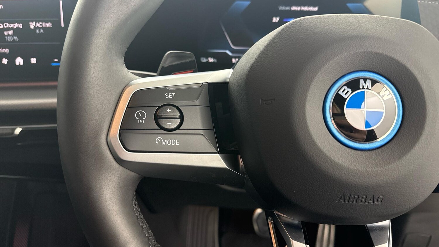 Used BMW iX2 2025 for sale - 78147832: Photo 17