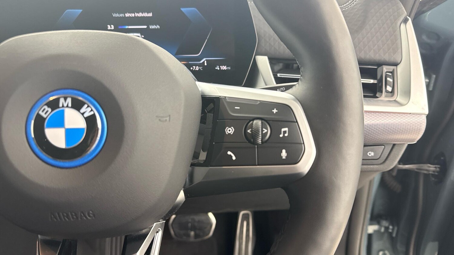 Used BMW iX2 2025 for sale - 78147832: Photo 18