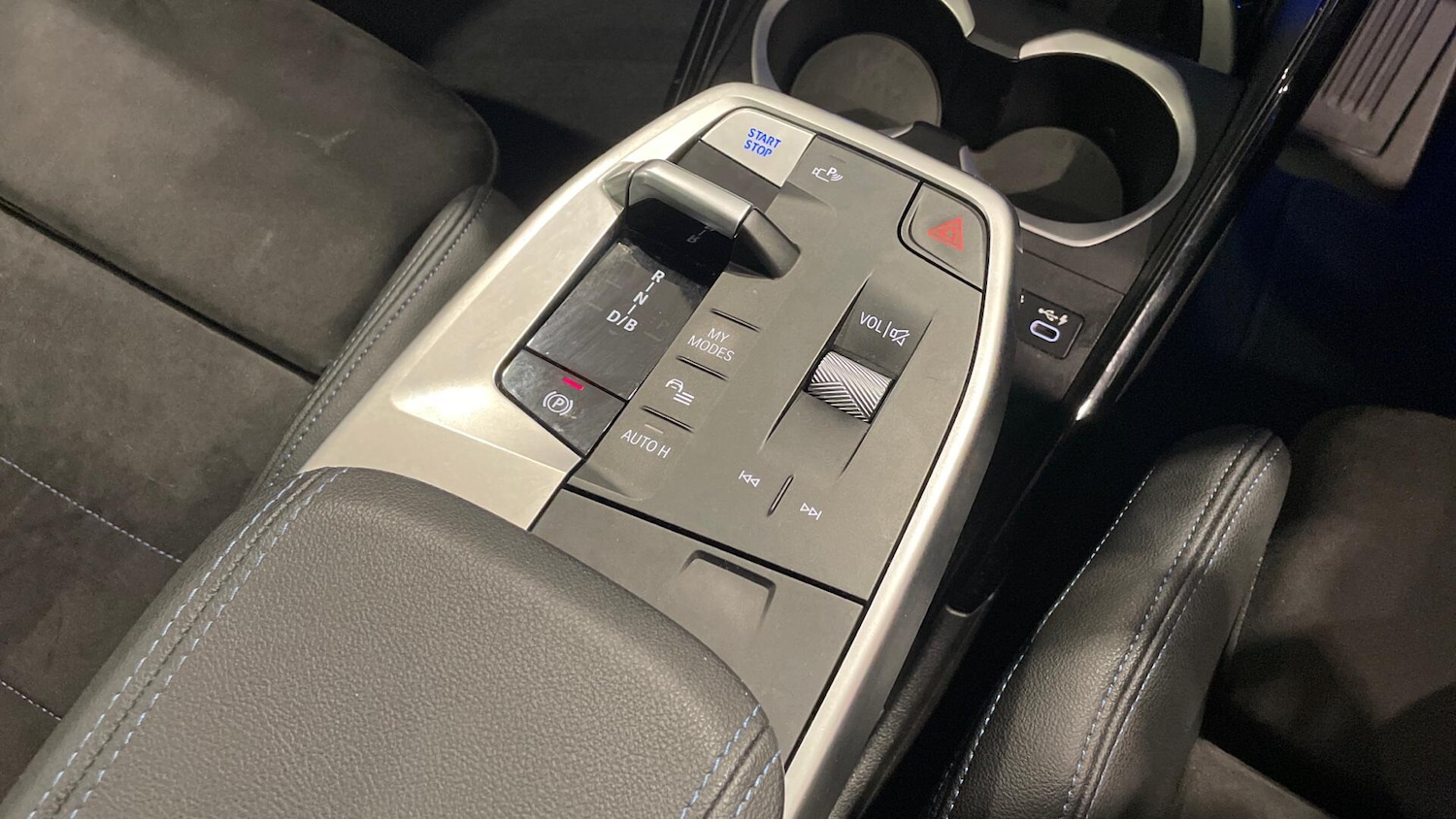 Used BMW iX1 2023 for sale - 77040820: Photo 10