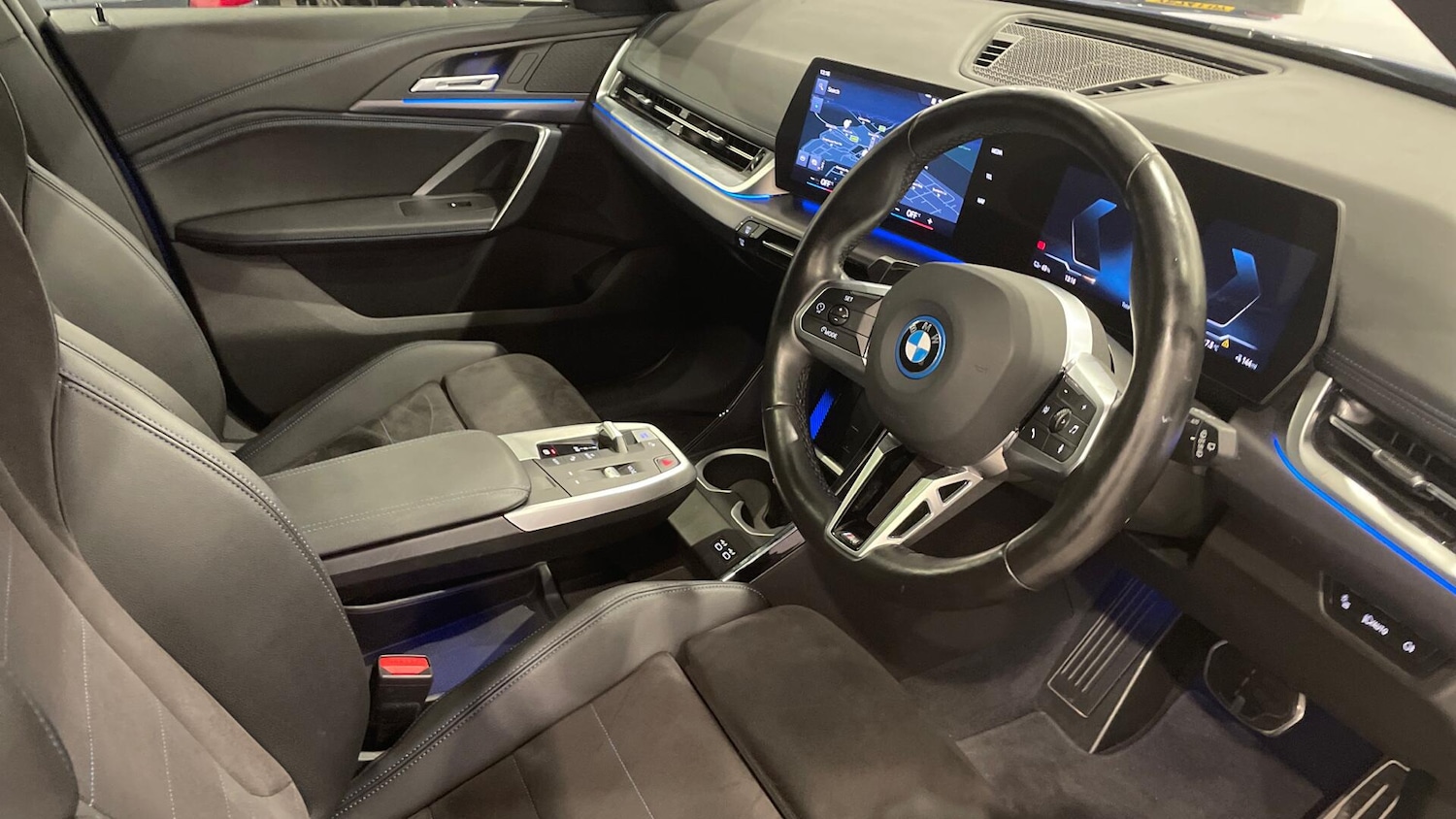 Used BMW iX1 2023 for sale - 77040820: Photo 6