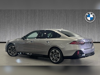 Used BMW 5 Series 2024 for sale - 77632937: Photo