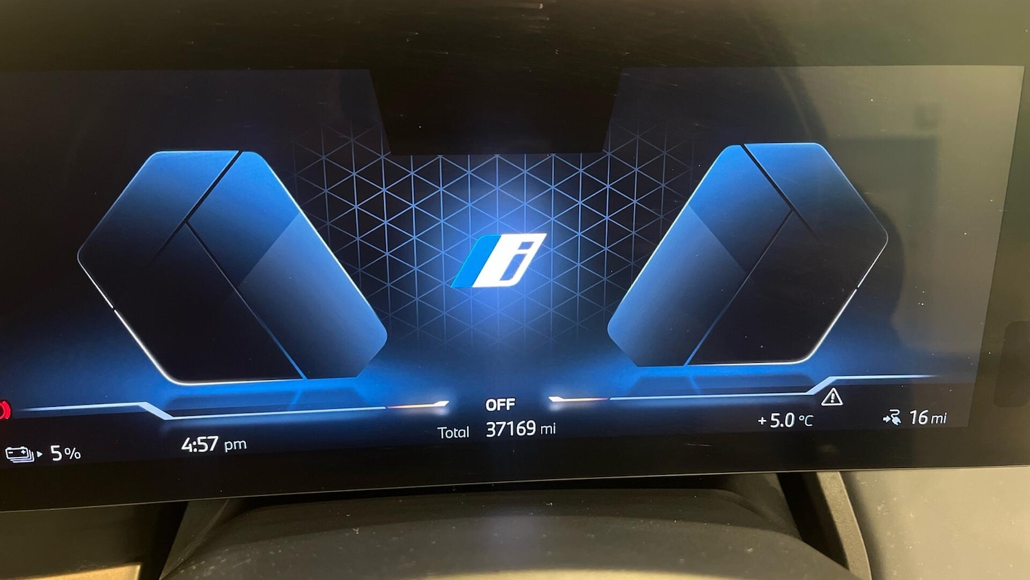 Used BMW iX 2022 for sale - 78086881: Photo 9