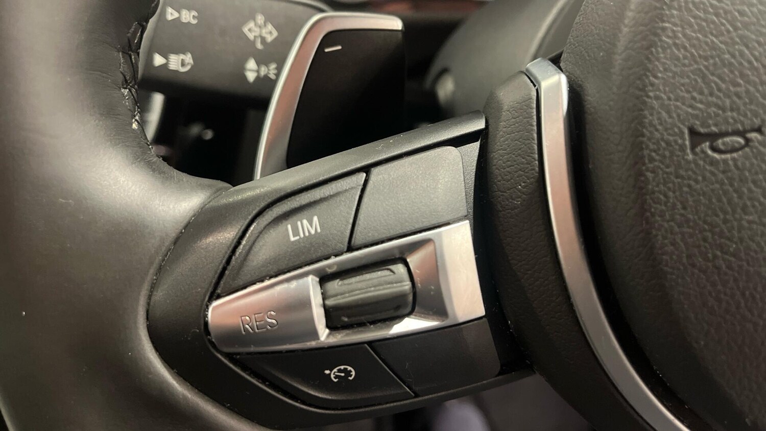 Used BMW 3 Series 2019 for sale - 77268005: Photo 17