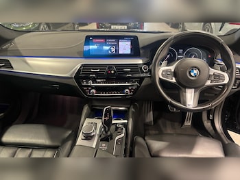 Used BMW 5 Series 2018 for sale - 77753421: Photo
